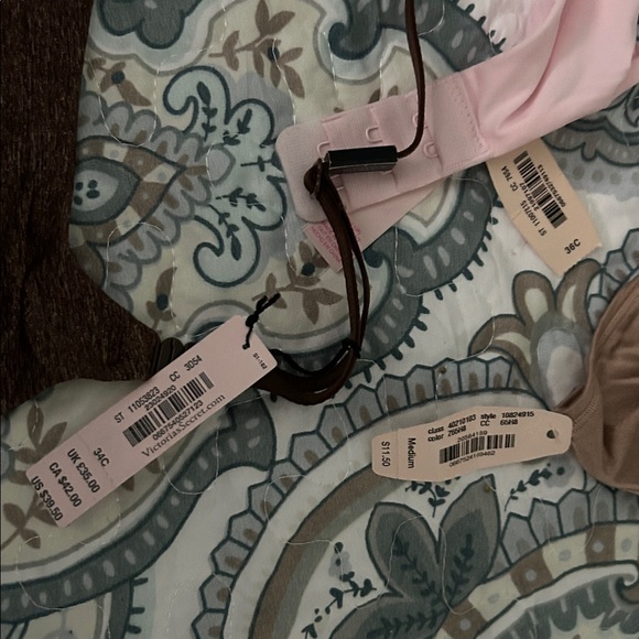 NWT Victoria Secret bras and panties! - Picture 5 of 5